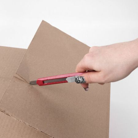 Нож канцелярский 9 мм STAFF Basic Economy, фиксатор, клип, корпус ассорти