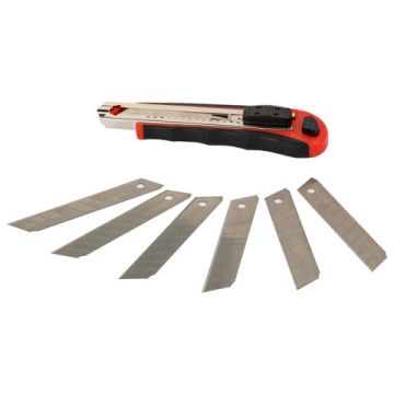 Нож канцелярский 18 мм BRAUBERG, автофиксатор, резиновые вставки, + 6 лезвий, блистер 1/1