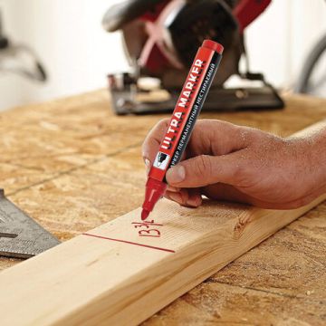 Маркер перманентный ULTRA MARKER, КРАСНЫЙ, 3,5 мм, с клипом, BRAUBERG 1/12 (Клиент)