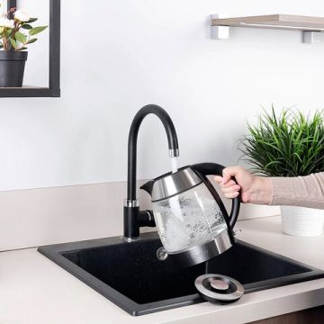 Чайник SCARLETT SC-EK27G13 2л 2200Вт закрытый нагревательный элемент стекло сталь 1/4 (клиент)