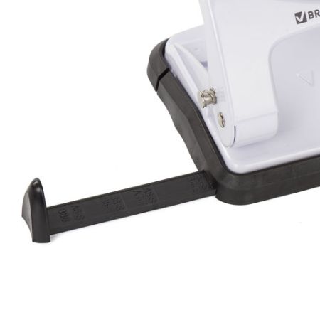 Дырокол на 35листов металлический белый BRAUBERG PN-150M 1/48 (Клиент)