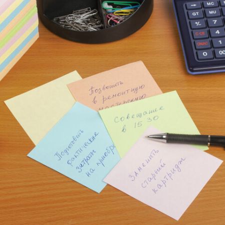 Блок для записей 9х9х5 цветной непрокл. BRAUBERG 1/24