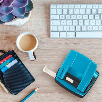 Дырокол на 20листов металлический голубой Brauberg Ultra 1/30/60 (Клиент)